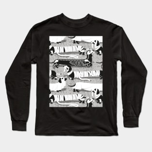 Spooktacular long dachshunds // pattern // light grey background mummy ghost and skeleton dogs Long Sleeve T-Shirt